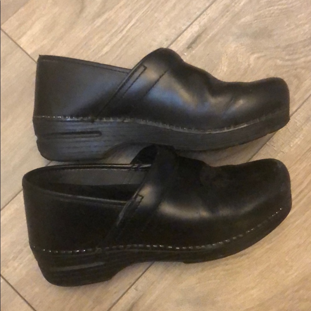 Dansko size 40